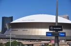 O Superdome, qie ficou famoso na época do Katrina (em New Orleans, na Louisiana, nos Estados Unidos)